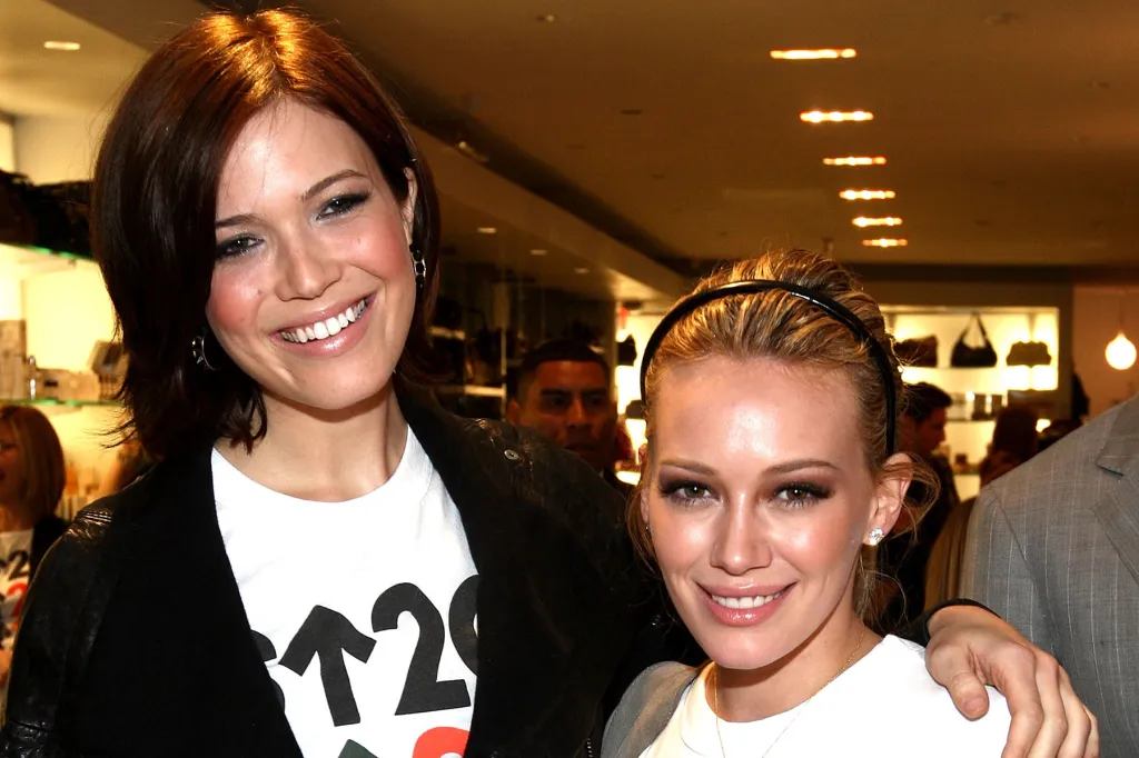 Hilary Duff, Mandy Moore Go to Springsteen Show After 'Toxic Mom' Drama