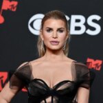 Jessica Simpson Responds to Rumors About a $1K-a-Week Tanning Habit