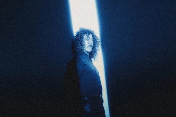 Keli Holiday Has ‘Hunkered Down’ With His Next Album