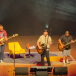 Mark Hoppus Says Violent Soho Are Reuniting After Inviting Members On Stage In Sydney