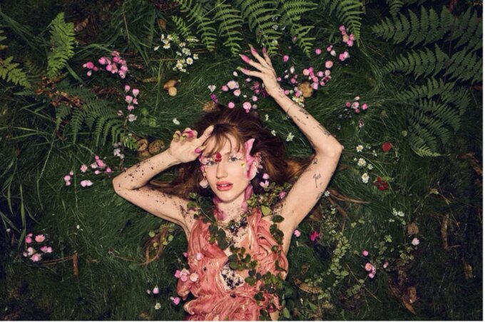 Peach PRC Releases Debut Album 'Porcelain', Shares New Video