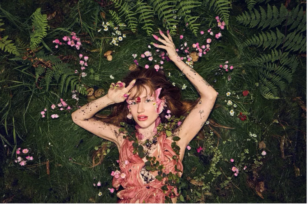 Peach PRC Releases Debut Album 'Porcelain', Shares New Video