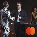 Songs That Led the UK Chart for 8+ Weeks, but Didn’t Go Top 10 in U.S.