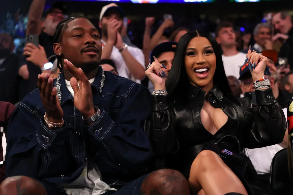 Stefon Diggs Attends Cardi B's Show After Breakup Rumors