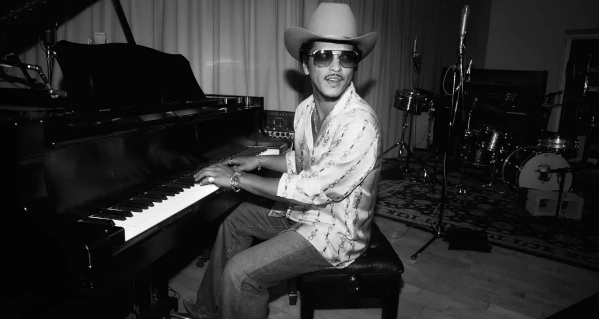 TikTok, iHeartMedia Tout Bruno Mars Album Promo Campaign