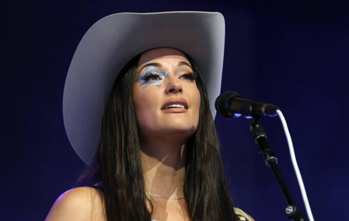 Watch Kacey Musgraves debut new songs from upcoming album 'Middle Of Nowhere' during surprise Coachella set