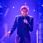 Barry Manilow Postpones May Las Vegas Shows Amid Cancer Recovery