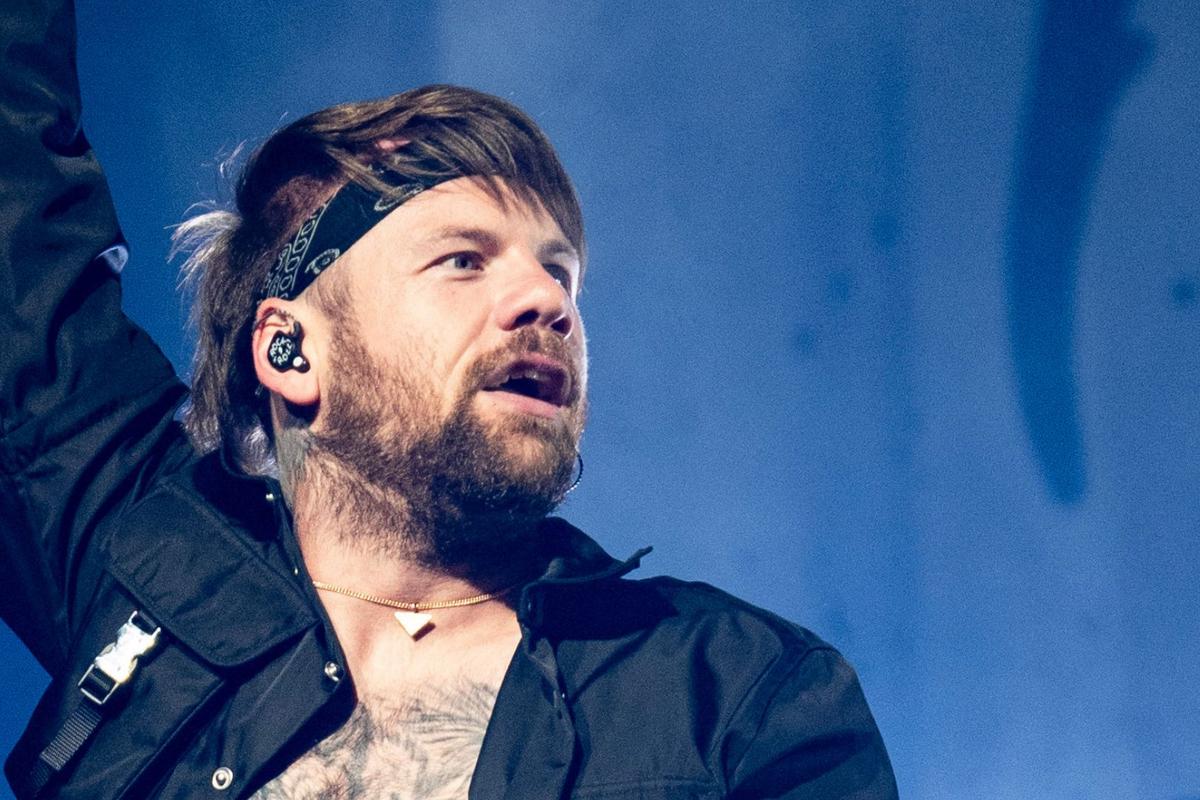 Caleb Shomo's Wife Comments on His Sexuality + Their Relationship