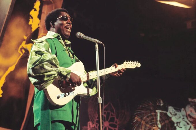Clarence Carter Dead: 'Strokin'' Singer Was 90
