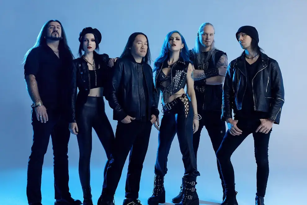 Former Arch Enemy Vocalist Alissa White-Gluz Joins DragonForce