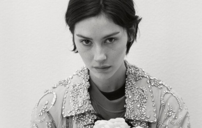 Gracie Abrams announces new album 'Daughter From Hell' with enchanting single 'Hit the Wall’