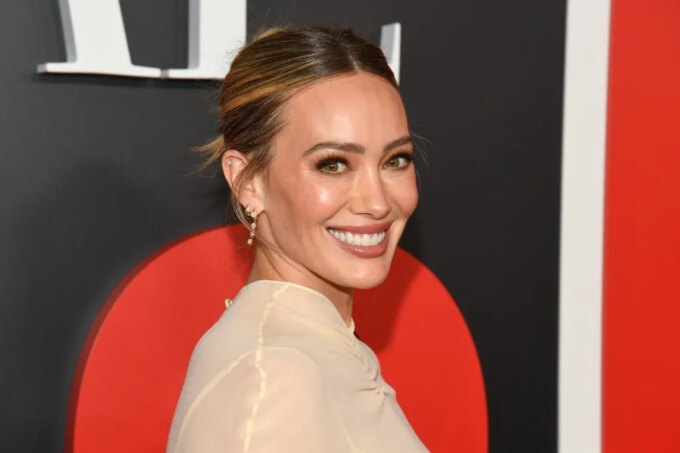 Hilary Duff Calls 'Sports Illustrated Swimsuit' Cover a 'Little Scary'