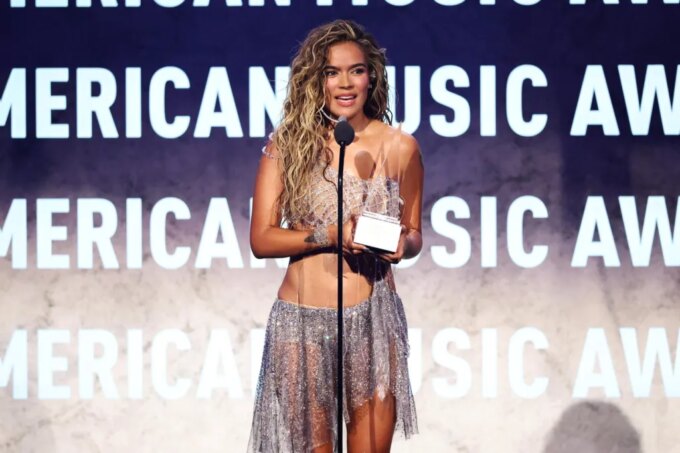 Karol G Wins at AMAs & Mesmerizes With 'Ivonny Bonita' Performance