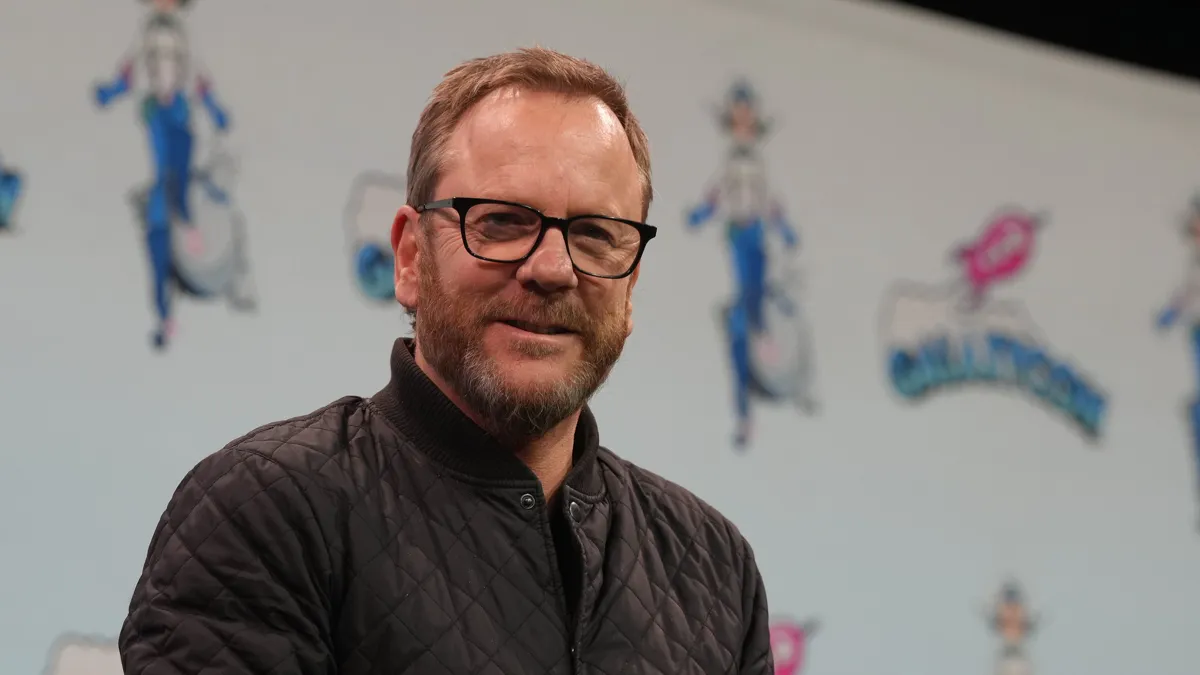 Kiefer Sutherland Cancels US Tour Due to Low Ticket Sales