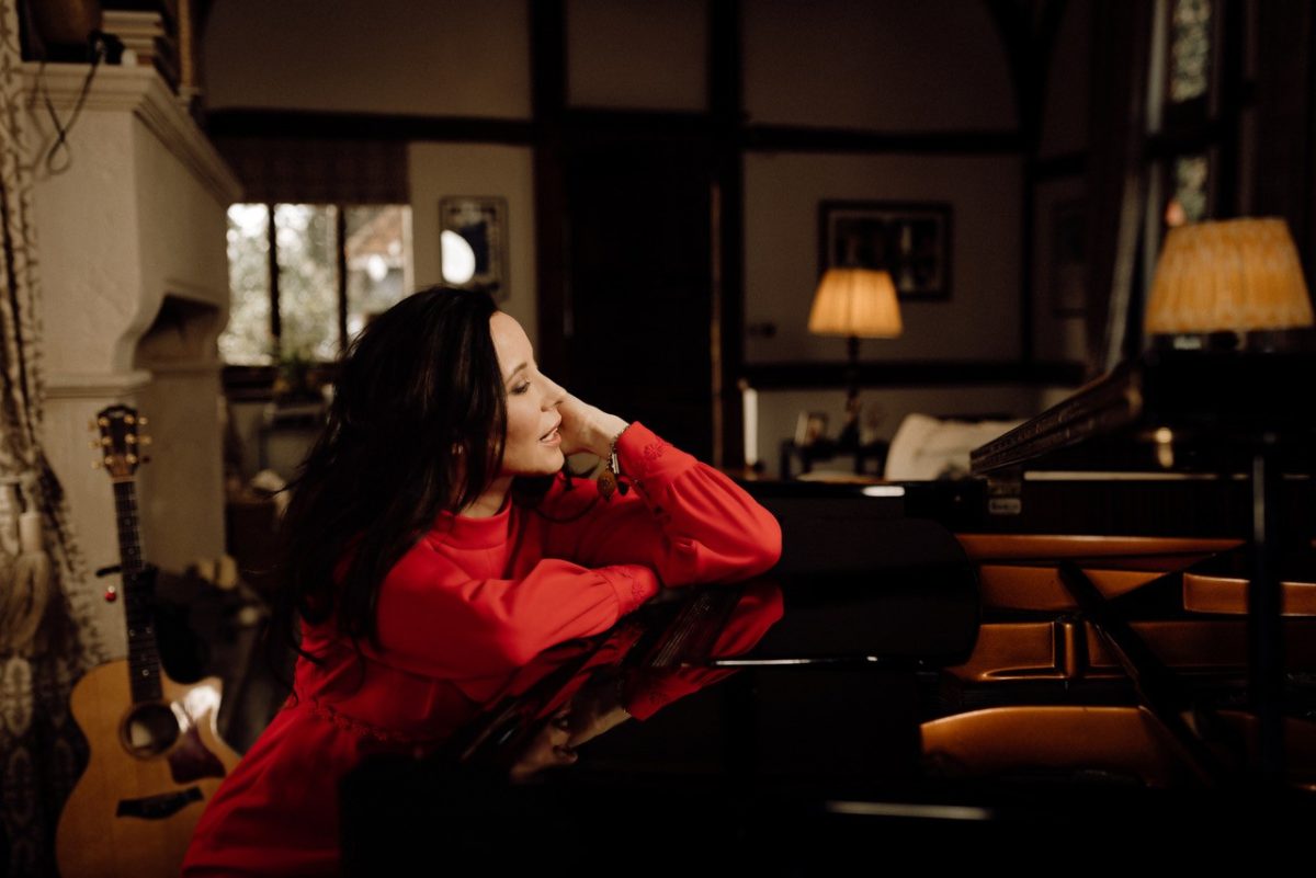 Nerina Pallot talks about life, the music biz and her new album Fire Escape Symphonies