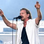 Pearl Jam Announces First Concert Since Drummer's Departure