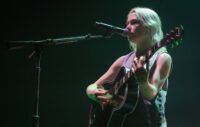 Phoebe Bridgers debuts three new songs at first solo show in three years in New Mexico