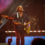 'Te Dedico' Puts Carlos Vives Back at No. 1 on Latin Airplay