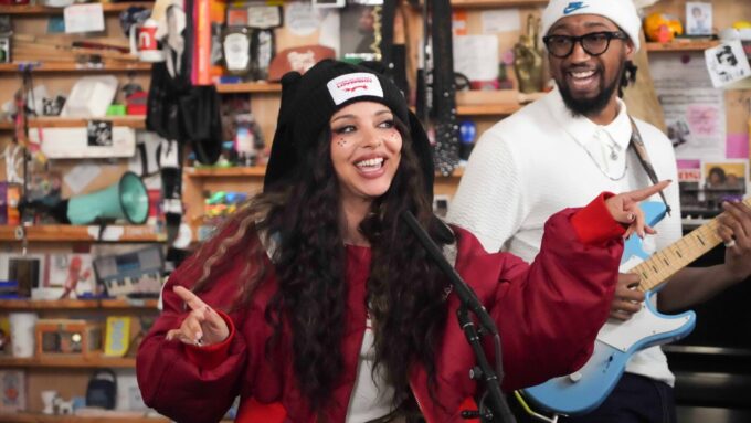 Tiny Desk Concert : NPR