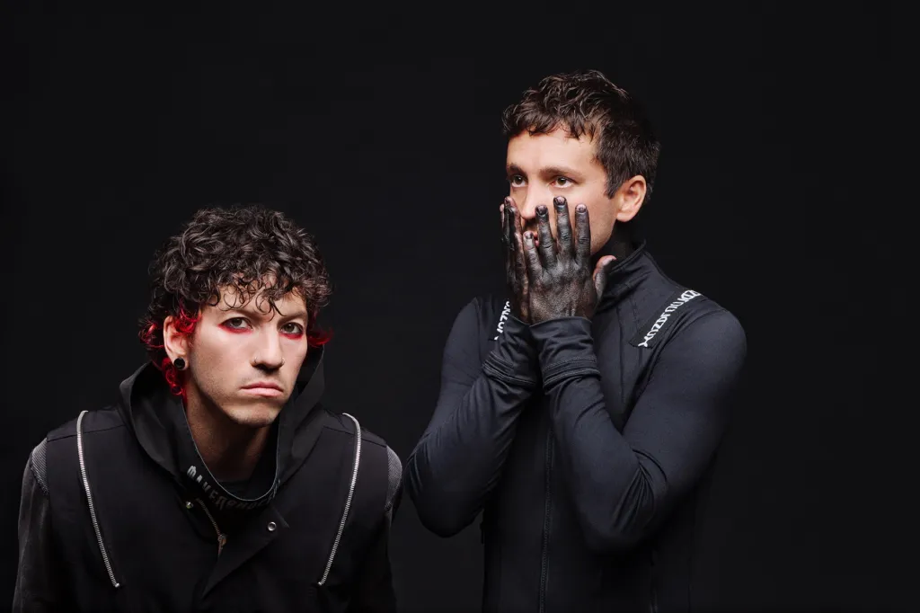 Twenty One Pilots to Perform at 2026 American Music Awards
