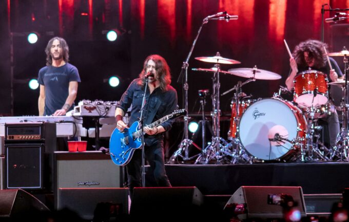 Watch Foo Fighters endure spicy wings and reveal "cringiest lyrics" on ‘Hot Ones Versus’