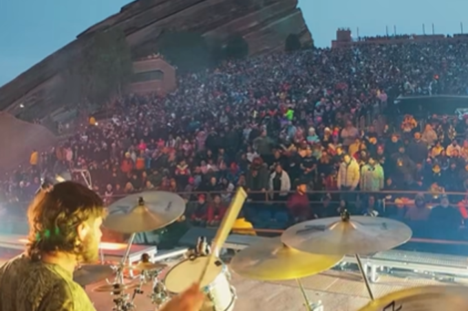 Watch Polaris Tear Up Red Rocks