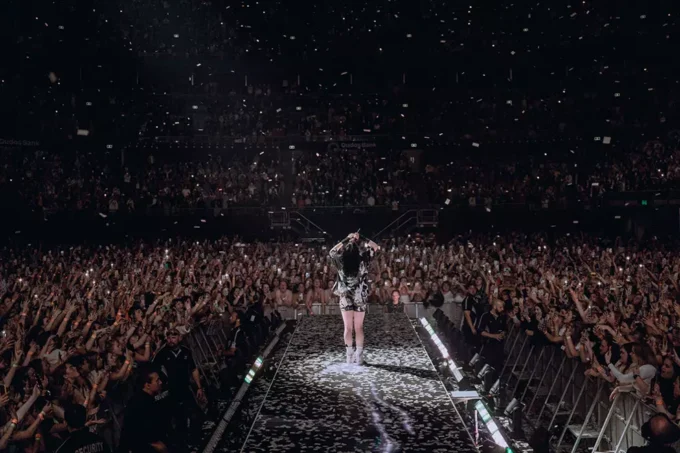 Yes To Screens: Billie Eilish Shares Support For Phones At Concerts
