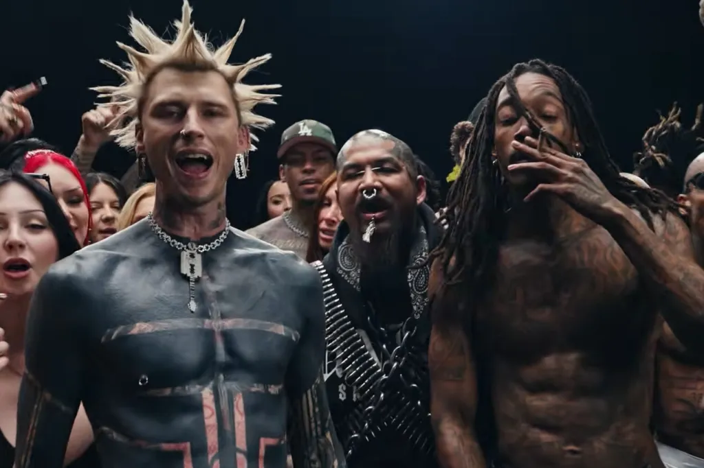 mgk, Wiz Khalifa's 'Blog Era Boyz' Release Date, 'Everything Tatted' Video