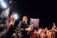 How The Hives Conquered Latin America in Spanish & Portuguese