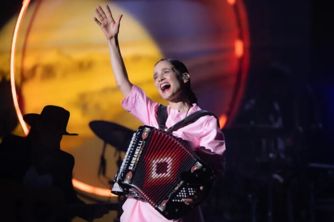 Julieta Venegas returns to Mexico's Auditorio Nacional: 5 Best Moments
