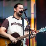 Noah Kahan Reacts to Kidz Bop Lyric Edits of 'The Great Divide'