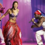 Shakira's 'Hips Don't Lie' No. 1 on Hot : Chart Rewind, 2006