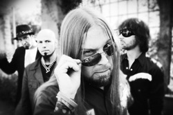 Silly Goose Premiere New Music Video “Set It Off”