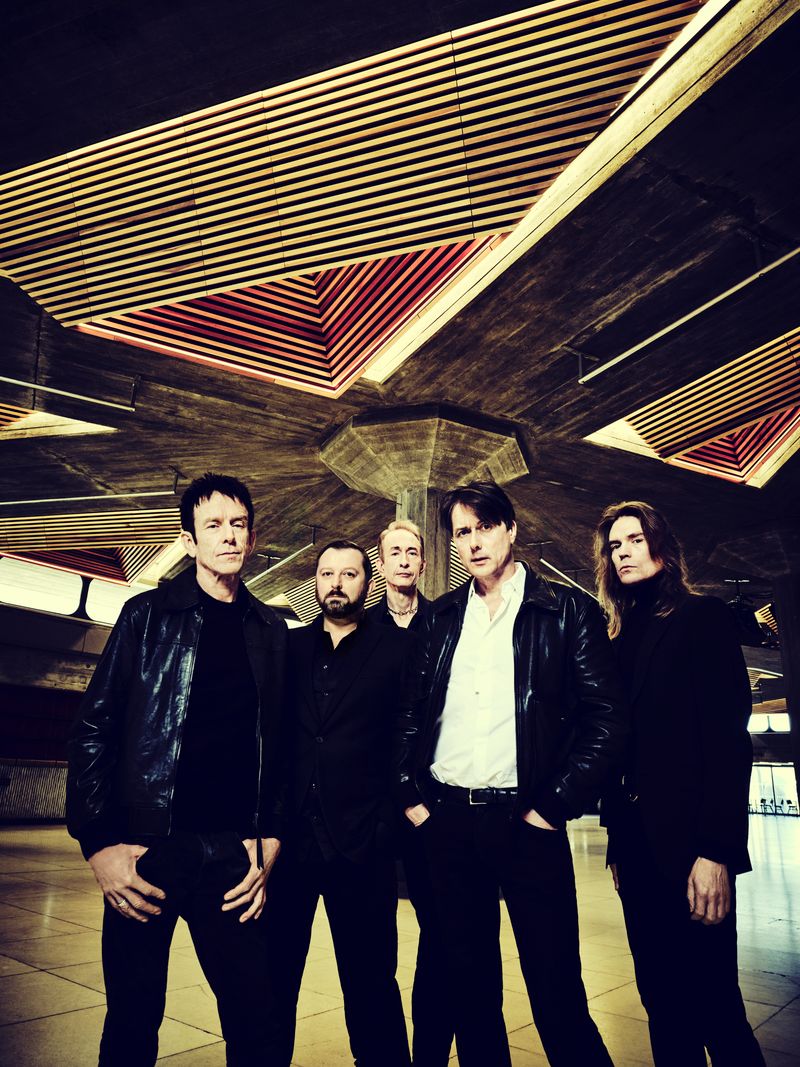 Suede announce Antidepressants: Expanded and new song